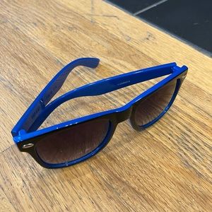 Bright blue plastic sunglasses NWT